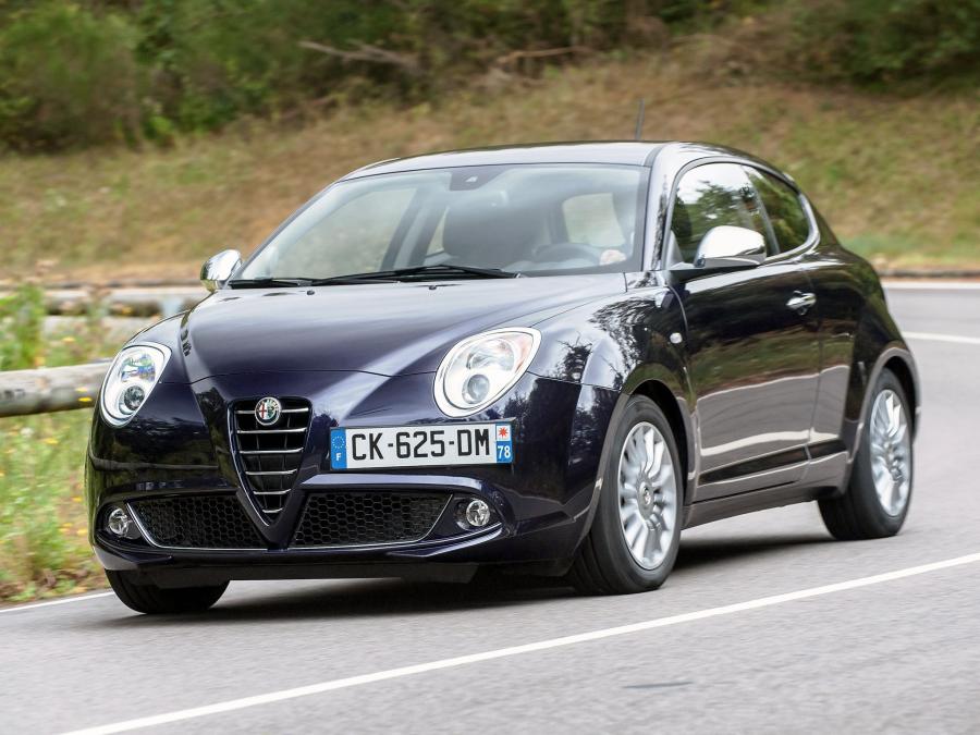  Alfa Romeo MiTo TwinAir (955) 2012 года  (UK) (фото 1 из 42)